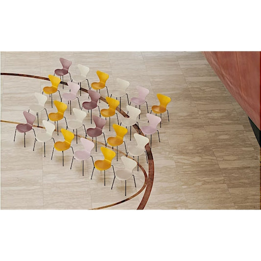 Fritz Hansen - Series 7 3107 Chair Lacquer