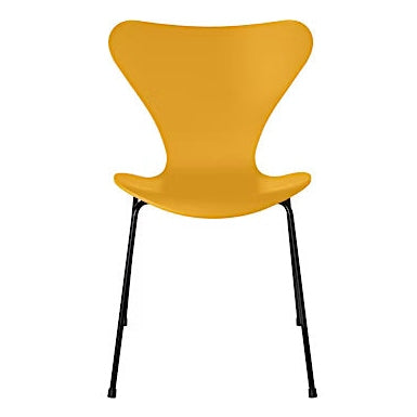 Fritz Hansen - Series 7 3107 Chair Lacquer