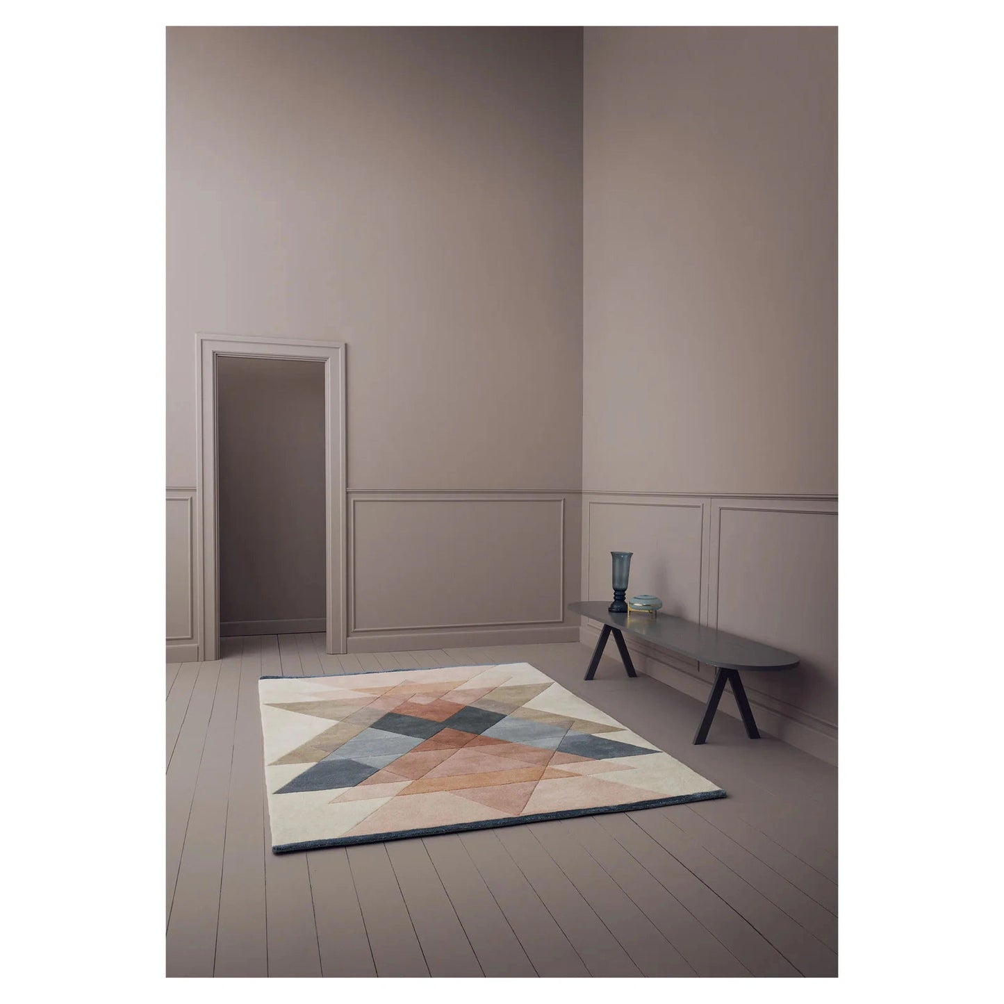 Line Design - FREYA Rug