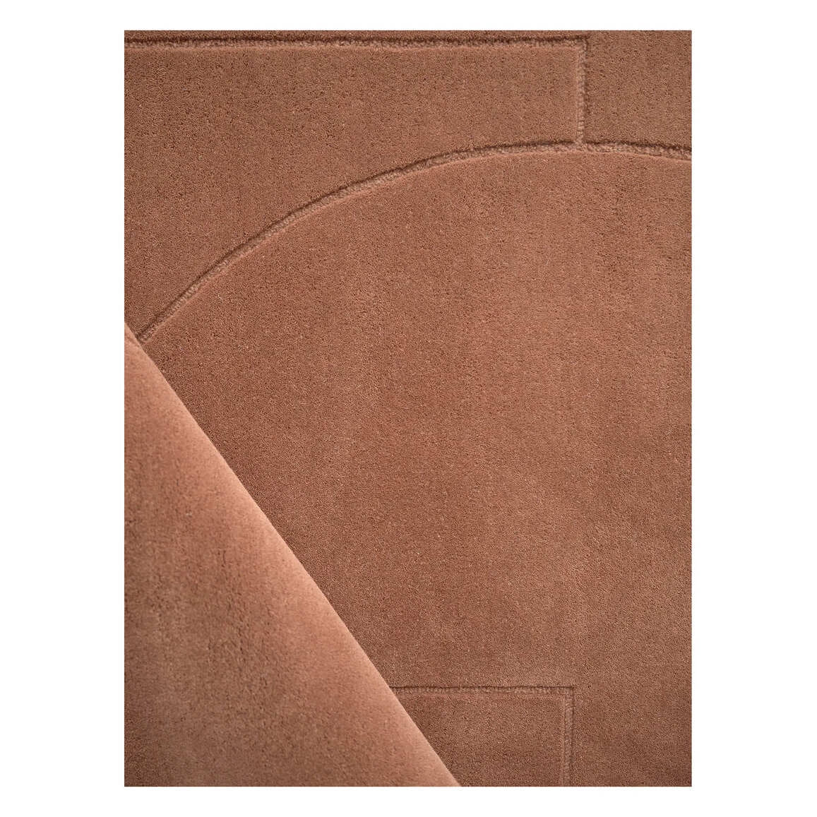 Line Design - RULER POEM Rug Amber