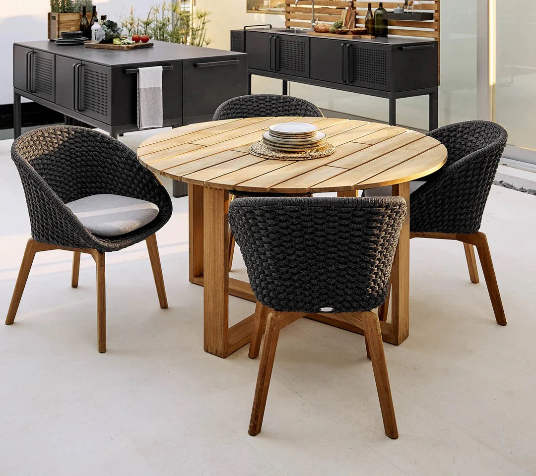 Unopiu - Synthesis extendable table