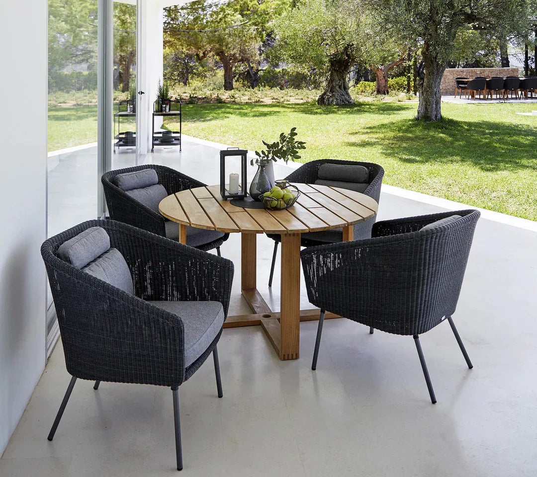 Unopiu - Synthesis extendable table