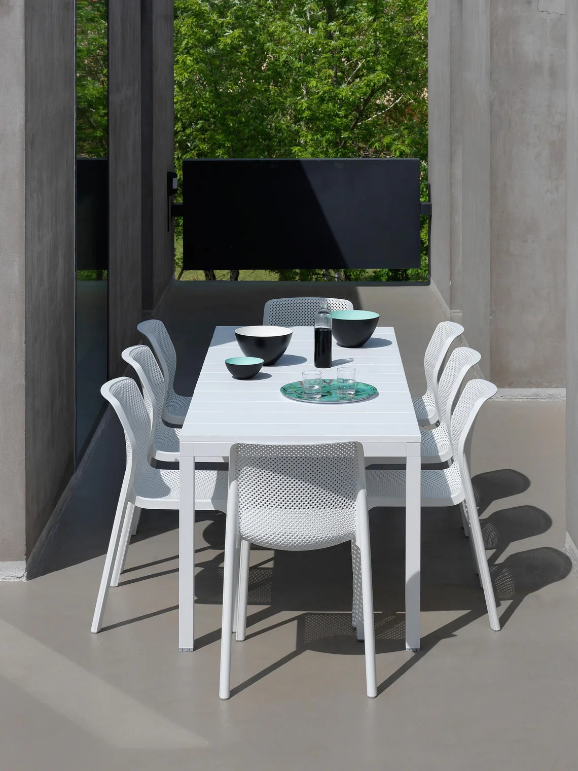 Unopiu - Synthesis extendable table