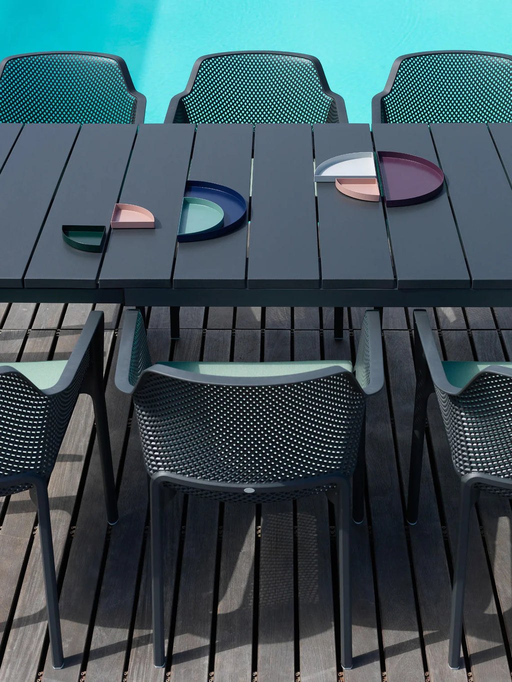 Unopiu - Synthesis extendable table
