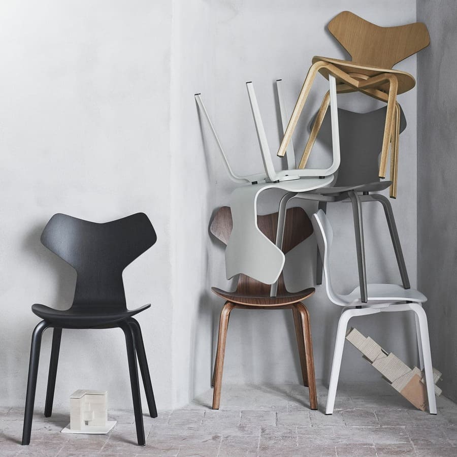Fritz Hansen - Grand Prix Chair Ash dyed