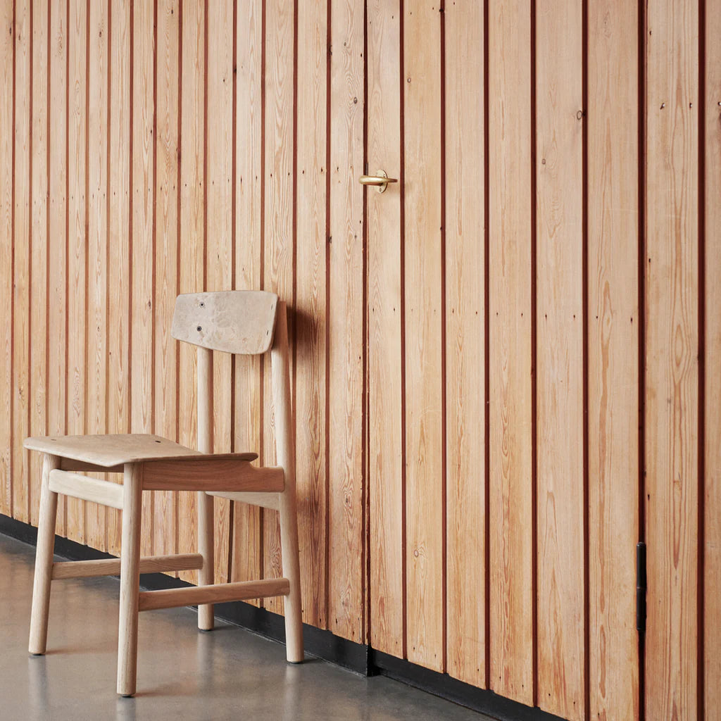 Fritz Hansen - Grand Prix Chair Ash dyed