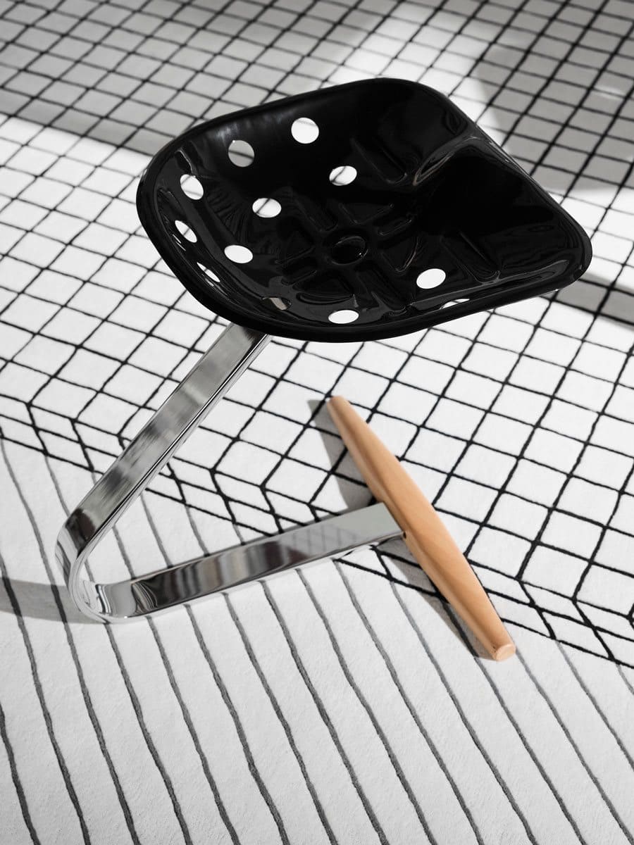 Fritz Hansen - Egg Chair Leather Armchair