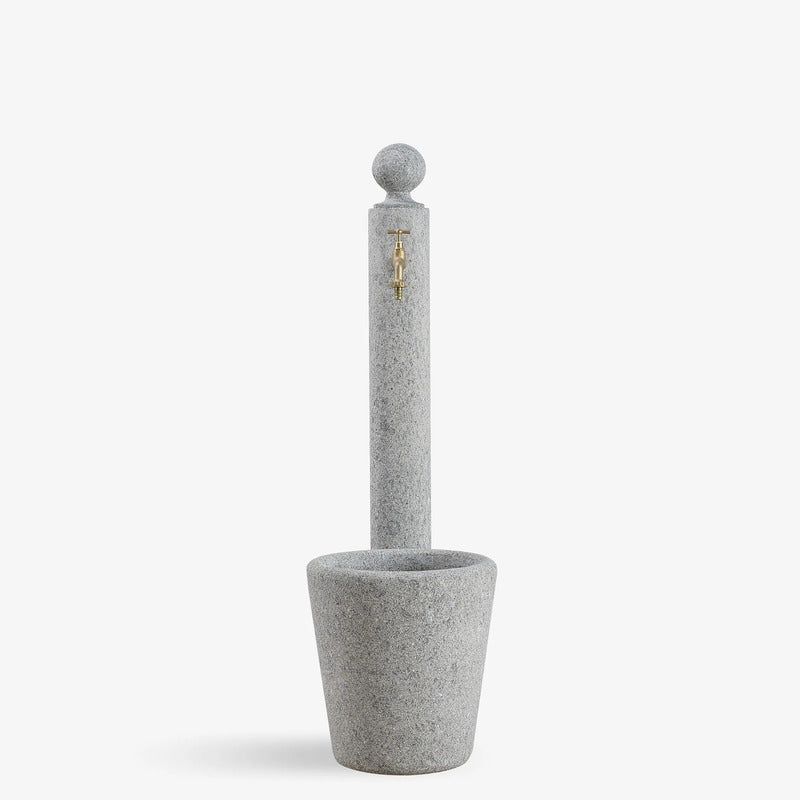 VELTHA® - NASCOR garden fountain made of peperino