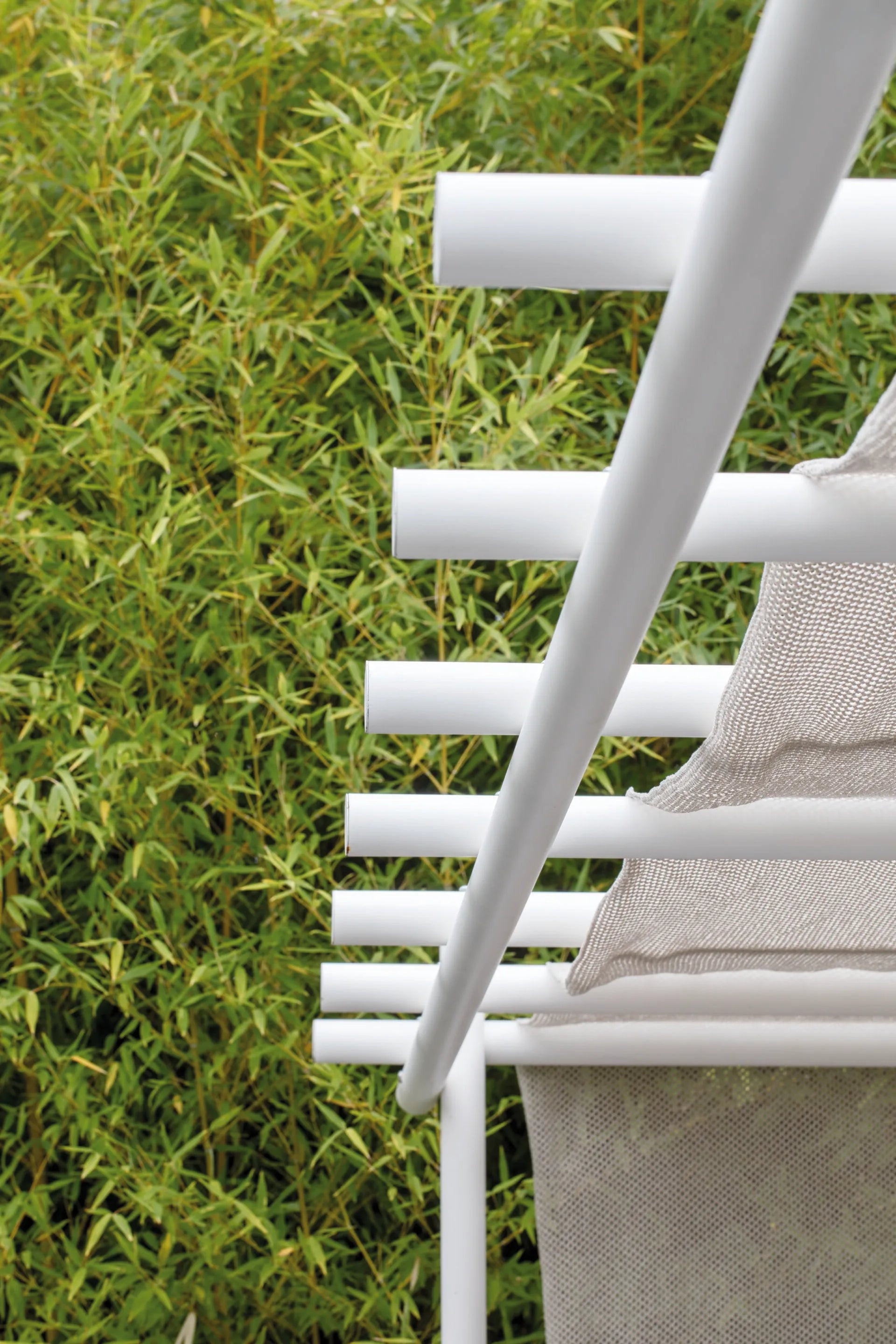 VELTHA® - SETHRA Garden Fountain made of Peperino