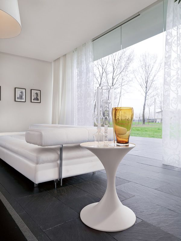 Tonin Casa - Amaranto 6811 Side Table