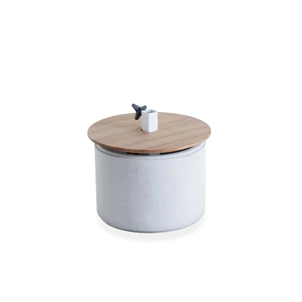 Unopiu - Lipari umbrella stand made of concrete