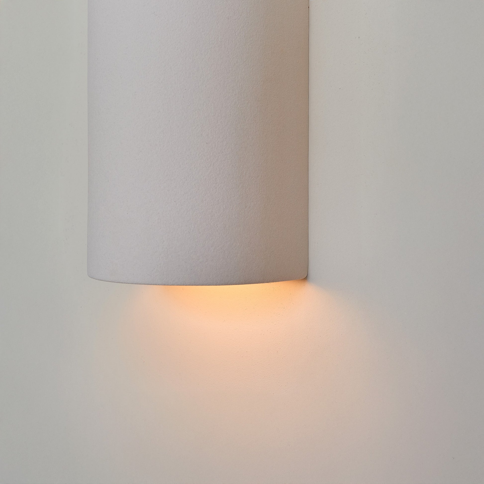 Ceramic wall light CURVE - Extra Matte White Textured