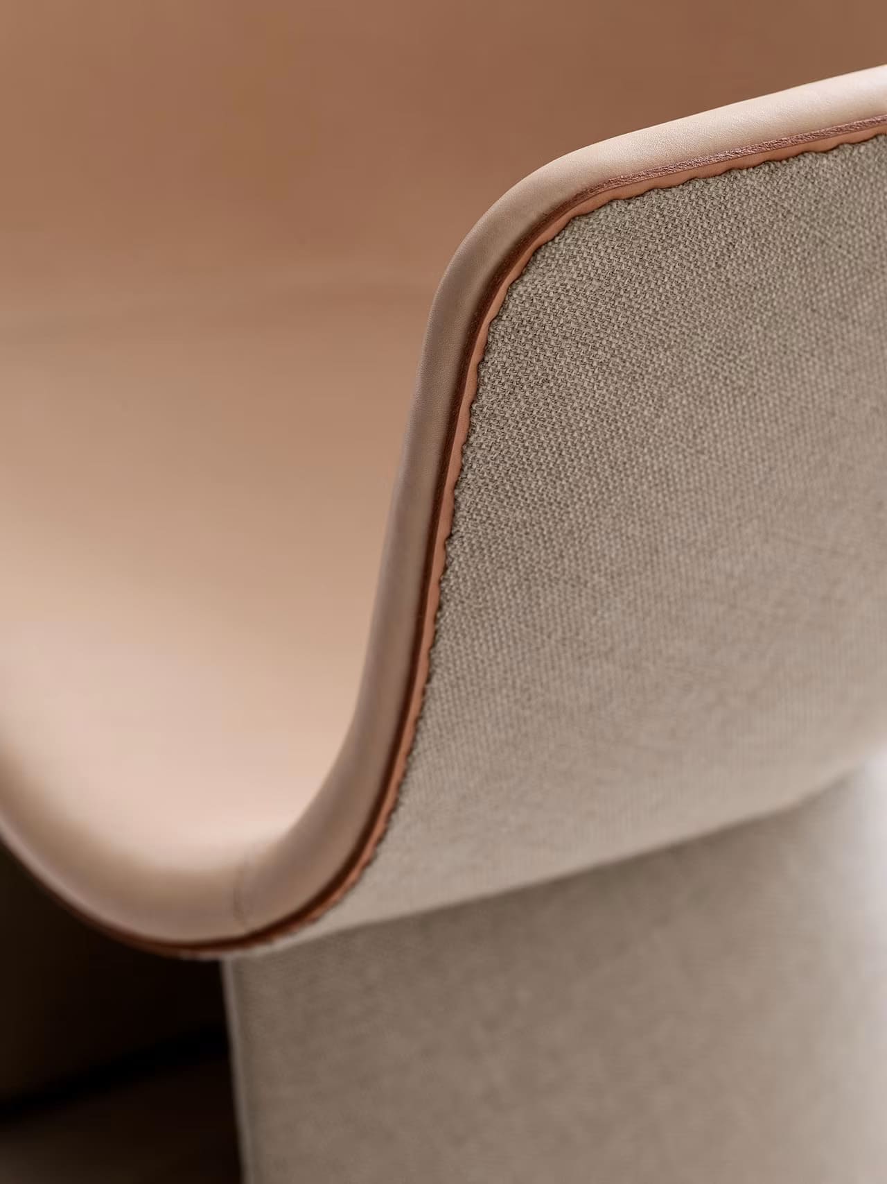 Fritz Hansen - Series 7 3207 Chair Front Cushion