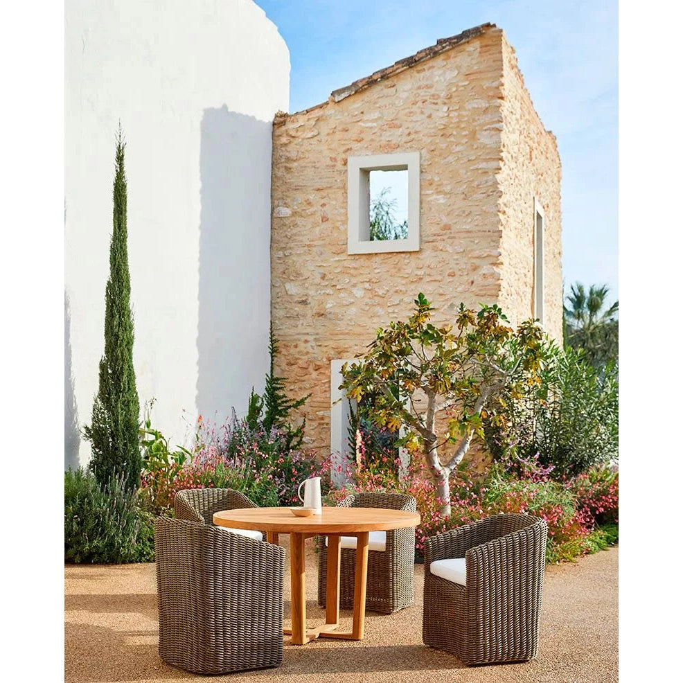 Point - Heritage Armchair