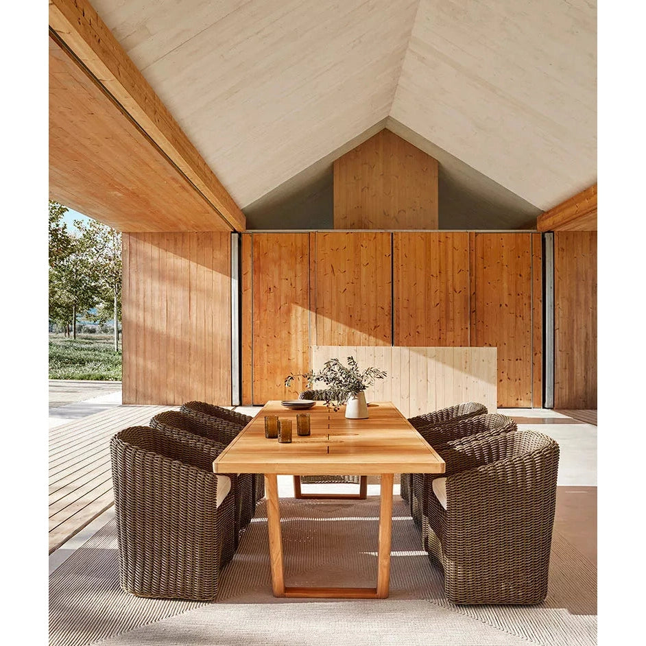 Point - Heritage Dining Table Teak 260x103cm