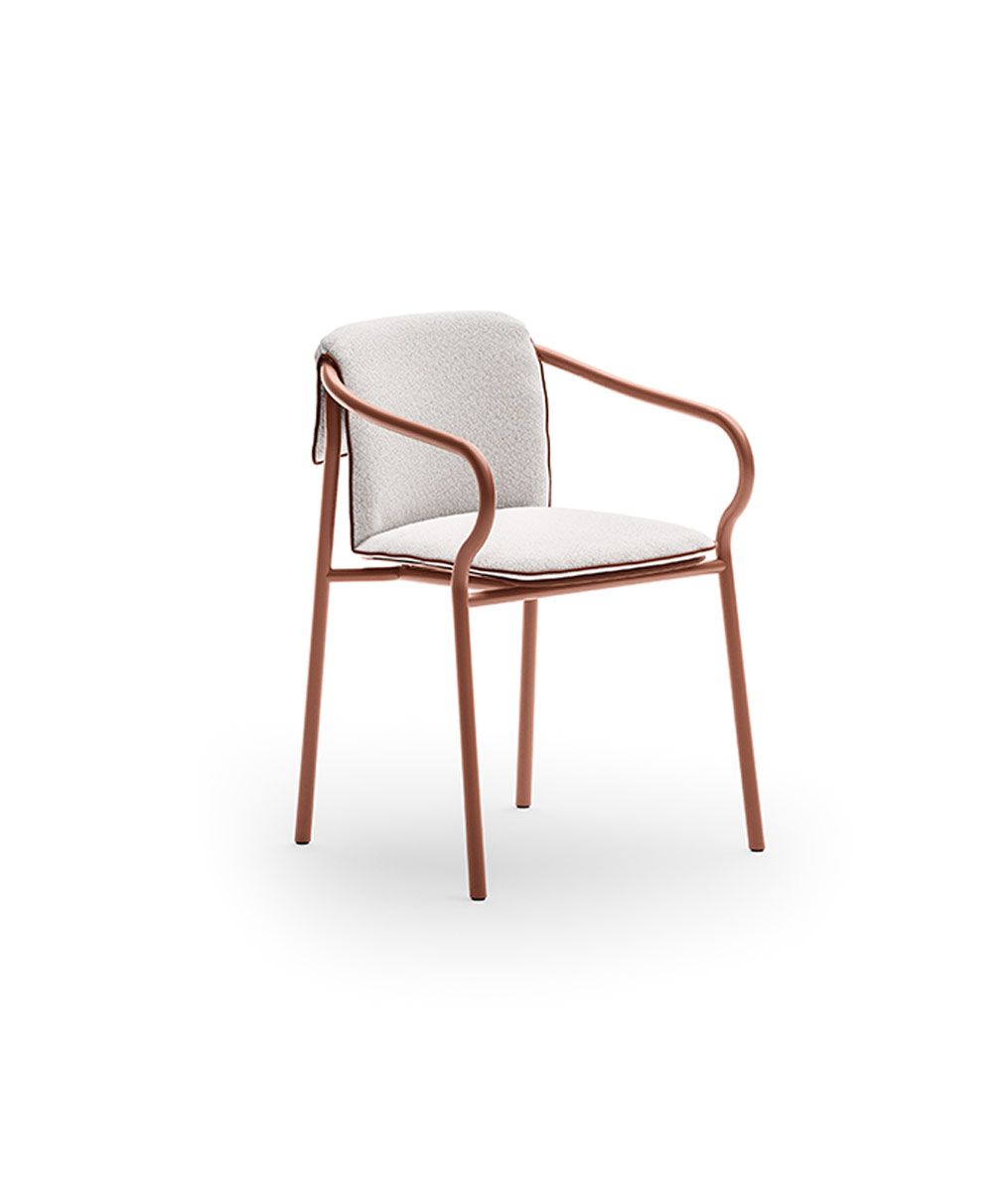 Unopiù – Salò chair with seat and back cushions
