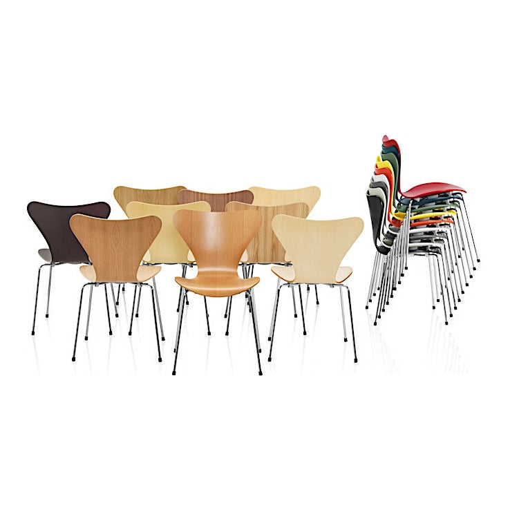 Fritz Hansen - Series 7 3107 Chair Natural Veneer