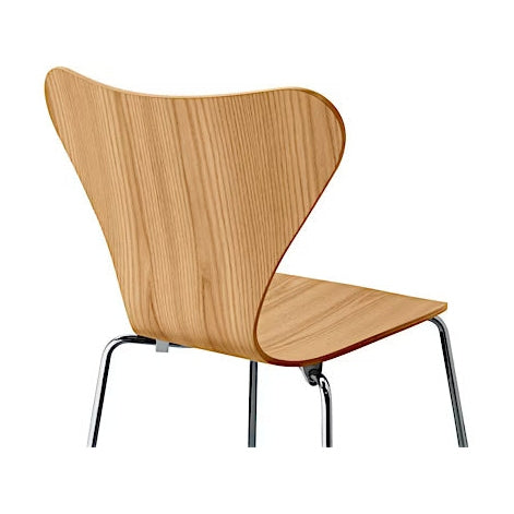 Fritz Hansen - Series 7 3107 Chair Natural Veneer