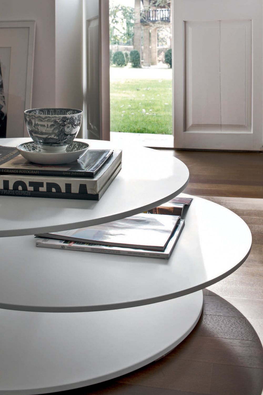 Tonin Casa - Amaranto 6811 Side Table