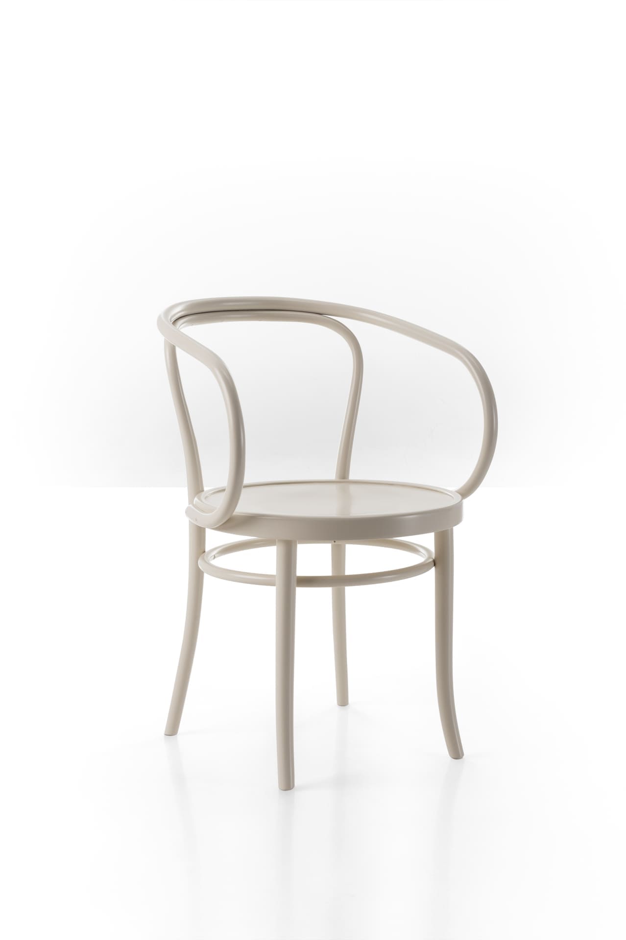 Fritz Hansen - Grand Prix Chair Ash dyed